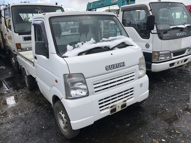 front of car DA63T - 2003 Suzuki CARRY 4WD - WHITE