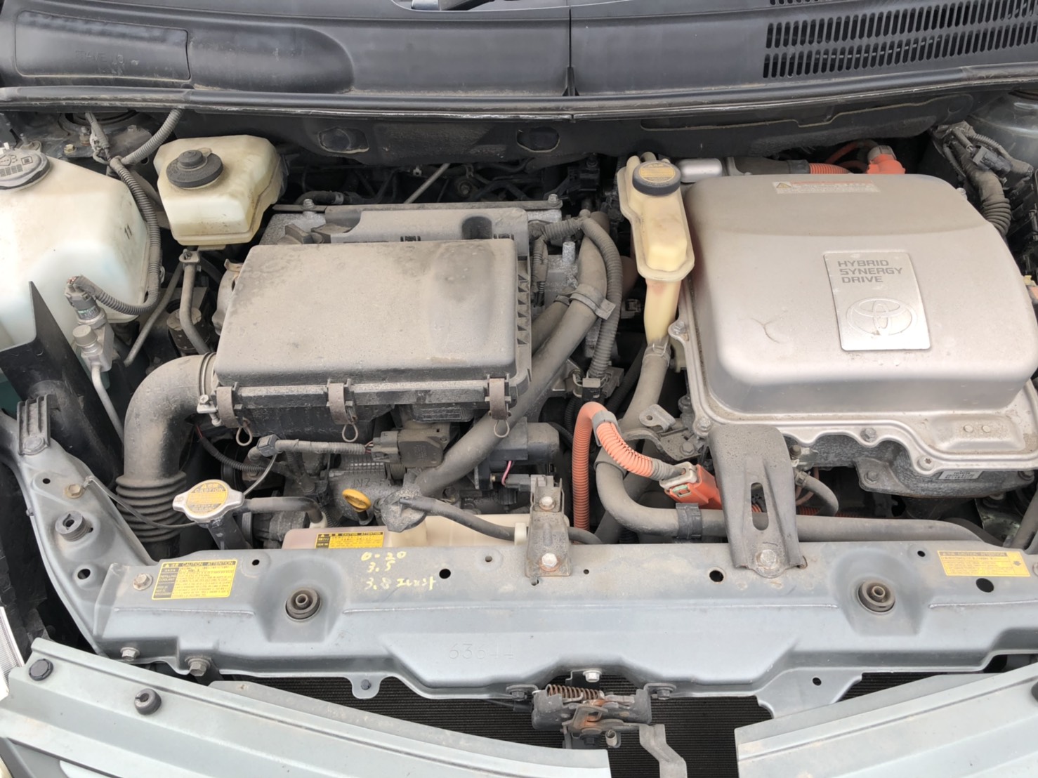 38728238 of car NHW20 - 2004 Toyota PRIUS S - GRAY