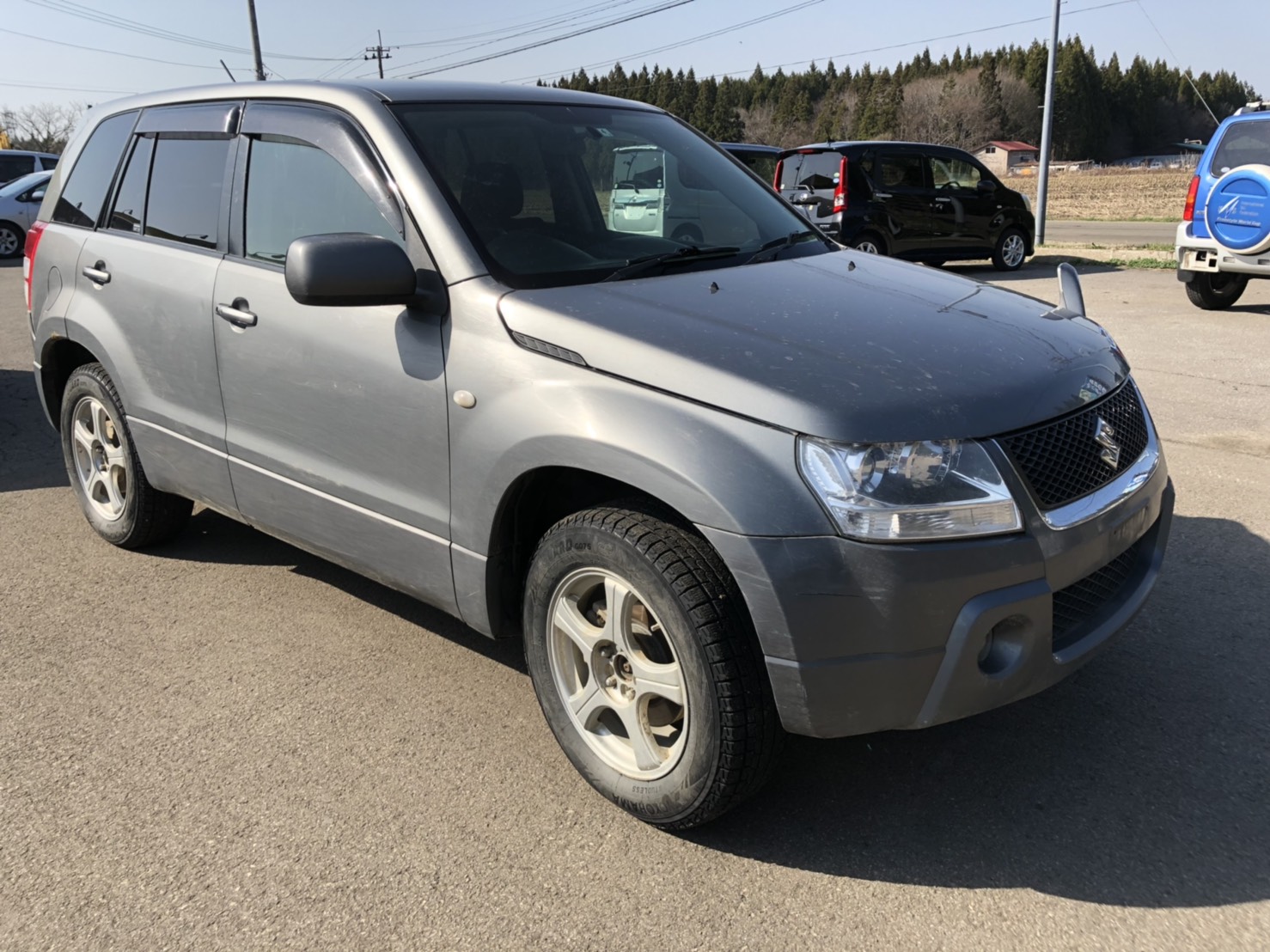 front of car TD54W - 2007 Suzuki ESCUDO  - GREY