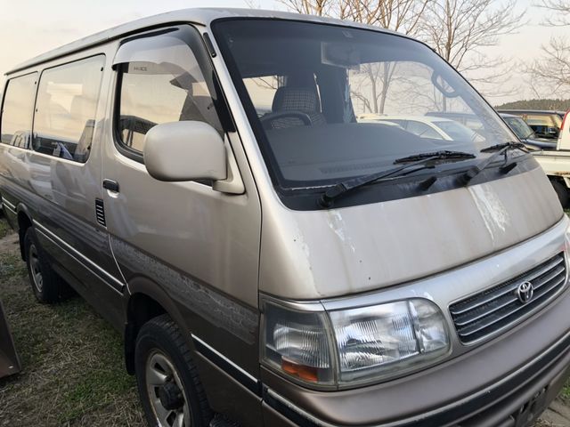 front of car KZH106 - 1995 Toyota HIACE WAGON  - GRAY