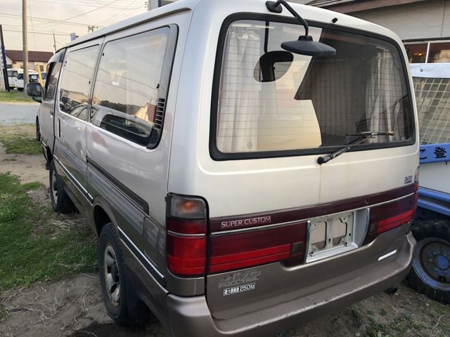 back of car KZH106 - 1995 Toyota HIACE WAGON  - GRAY