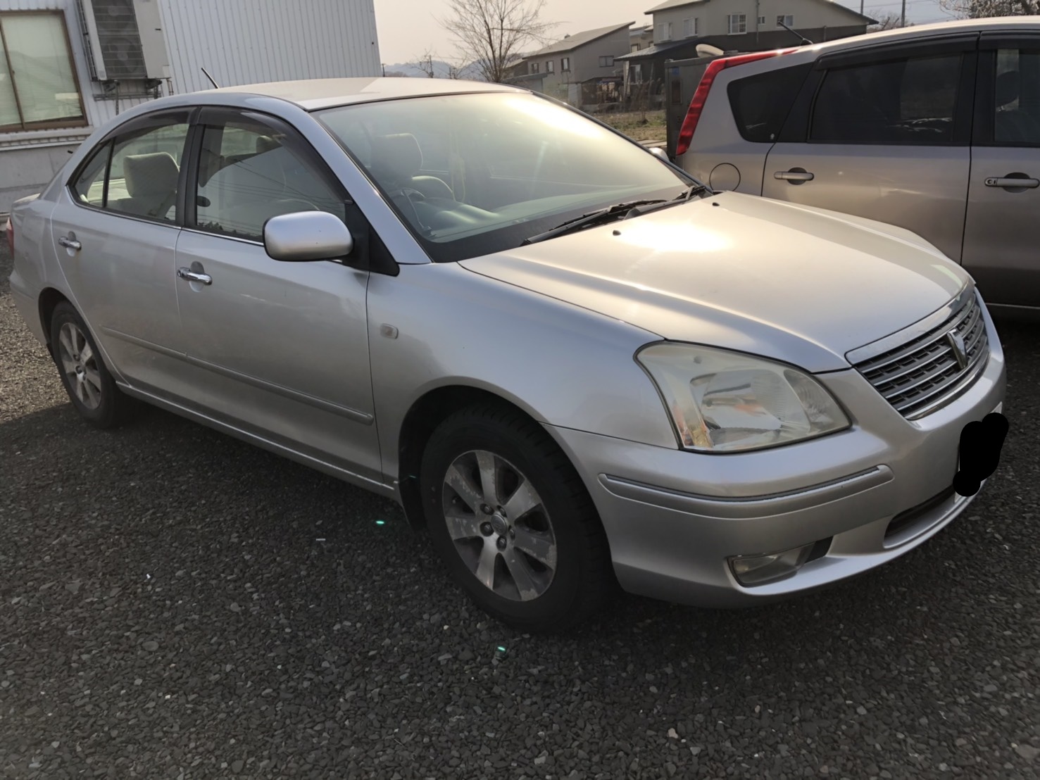 front of car ZZT240 - 2003 Toyota PREMIO EX PACKAGE - SILVER