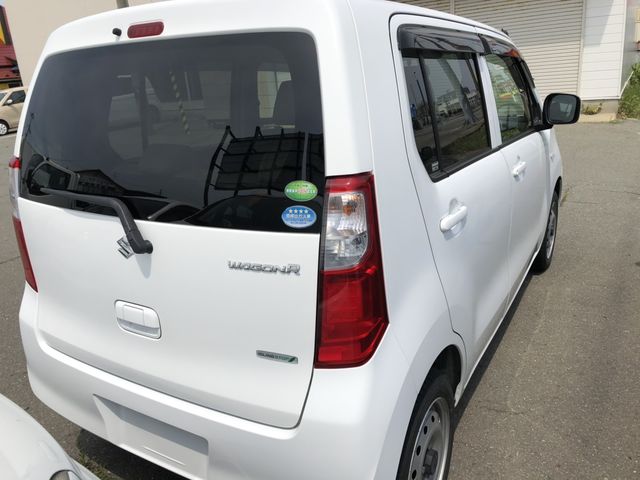 39080175 of car MH34S - 2013 Suzuki WAGON R  - WHITE