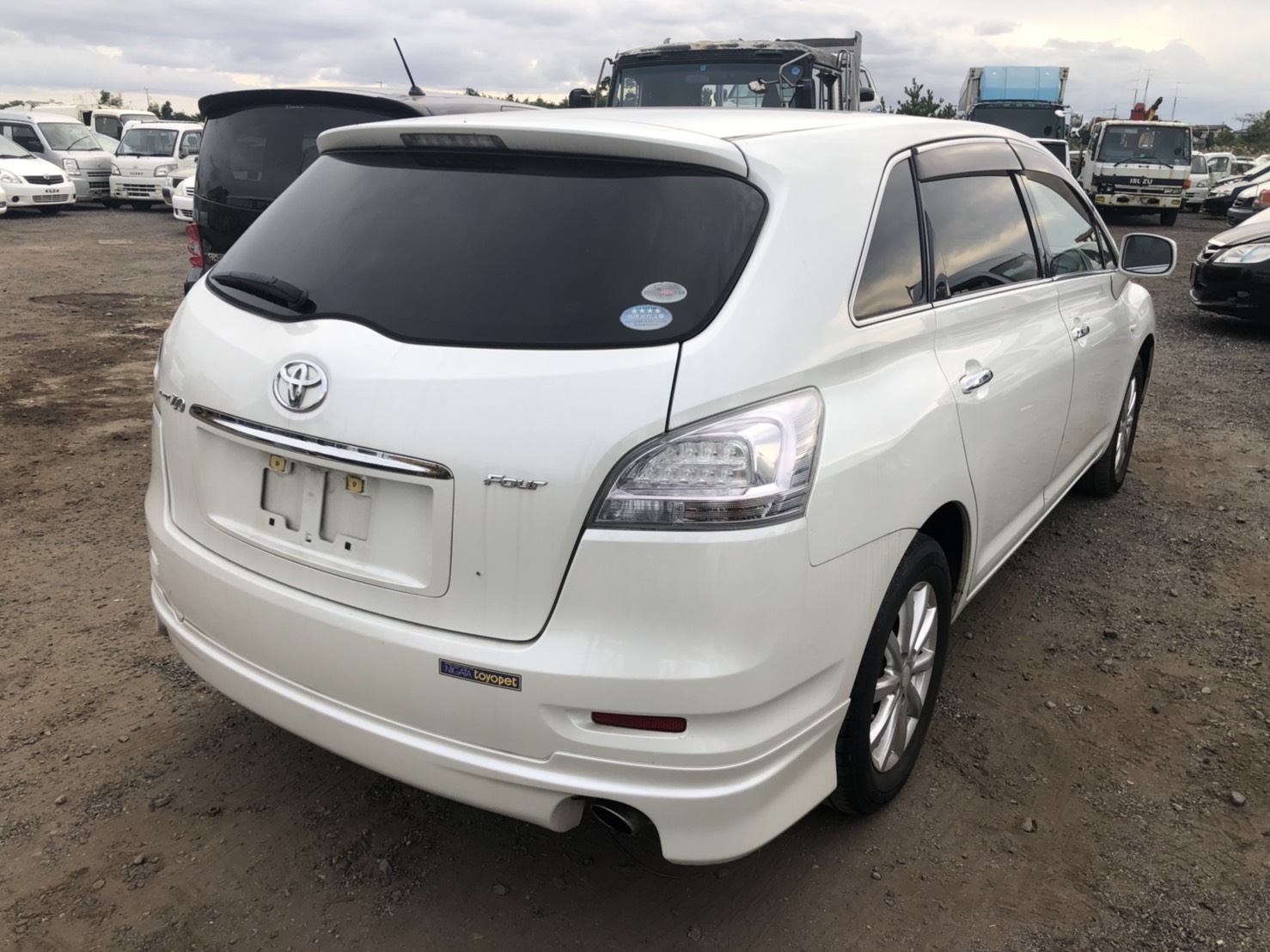 back of car ANA15 - 2008 Toyota MARKX ZIO 240G - WHITE