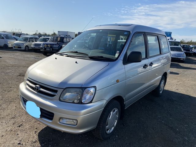 back of car SR50 - 2001 Toyota NOAH TOWNACE - SILVER