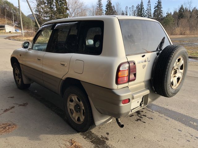 47128956 of car SXA11G - 1998 Toyota RAV4 L-V - WHITE 2 TONE 